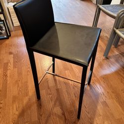 Crate & Barrel Bar Stool In Black Leather 