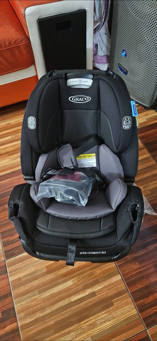 Graco 4ever Extend2fit Car Seat 