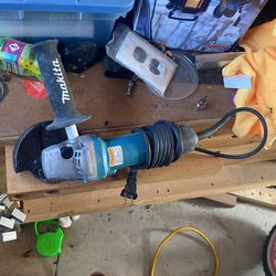 Makita High Power Grinder 