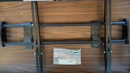 Tilt Flat Panel TV Wall Mount