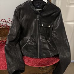 Ladies’ Tommy Hilfiger Black Genuine Leather Motorcycle 🏍 Jacket - Size Large
