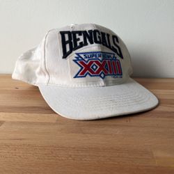 **RARE FIND** Cincinnati Bengals, Original, Vintage Super Bowl XXIII 1988 White Hat