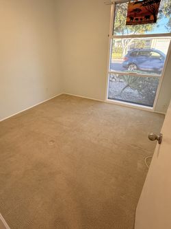 Carpeting: In Very Good Condition