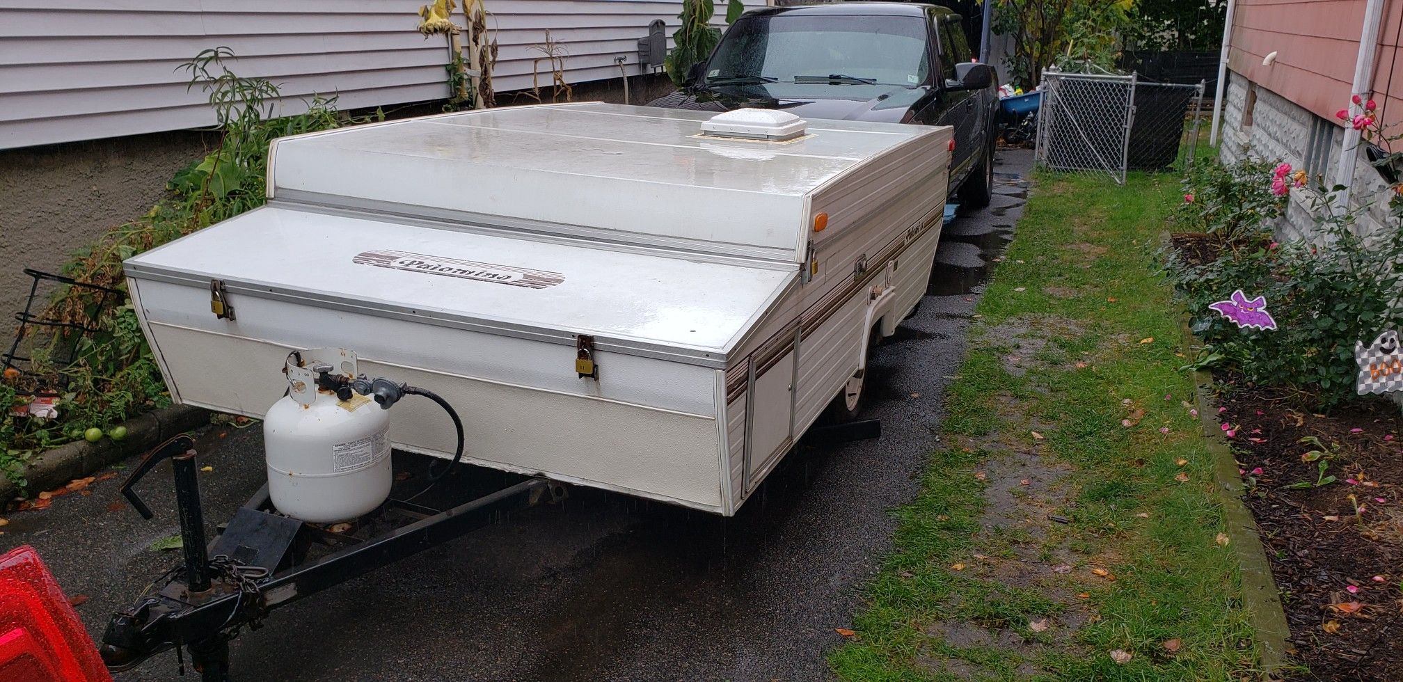 1994 Palomino pinto pop-up trailer