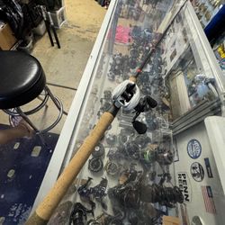 New Gloomis 7’1” Concept C2 Salt Water Worthy Swimbait Casting Combo. 