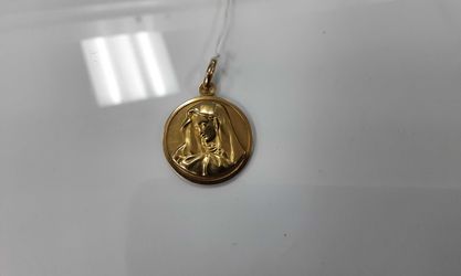 Yellow Gold 18k (.750) 3.3 grams