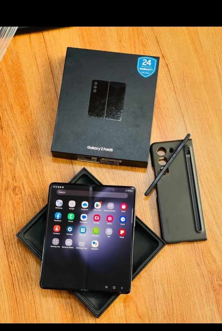 Samsung Galaxy Z Fold 5 Unlocked, FREE Smartwach/ Headphones. Pay $1 Today Rest in payments. NO CREDIT NEEDED FINANCING