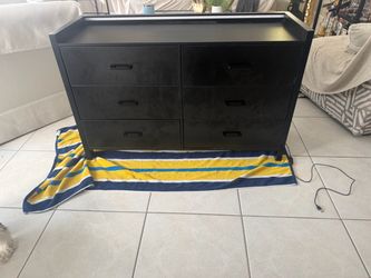 Dresser