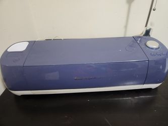 Cricut Explorer Air 2 With Vinyl And Permanent Paper