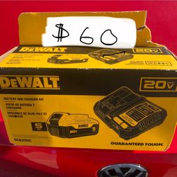Brand New Dewalt DCB205C  5ah  Battery 🪫 & Charger Kit 