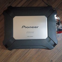 Pioneer 820Watt MAXIMUM POWER