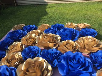 Flower wall backdrop