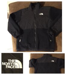 Kids Large/ Woman's Small North Face Polartec Fleece