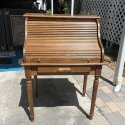 Secretary’s Desk - Small