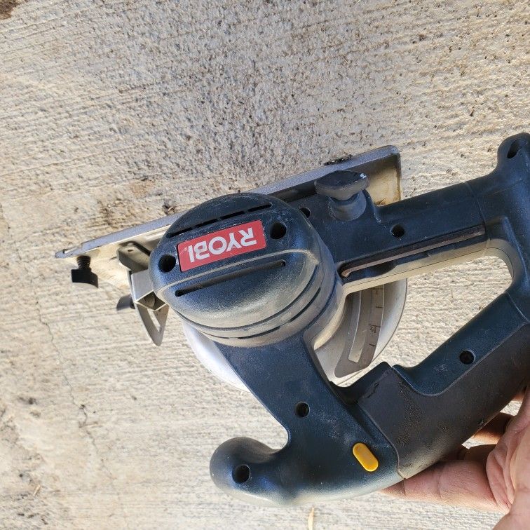Ryobi Circular Saw