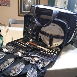 PING Picnic At Ascot The Original Insulated Picnic Basket Cooler