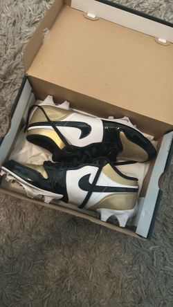 Size 12 Jordan cleats