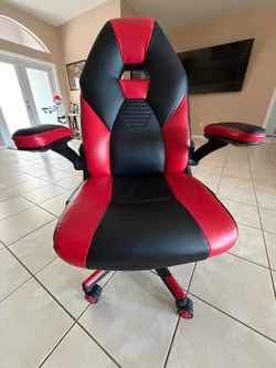 Gaming chair