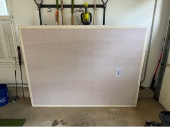 **Free!!** Queen Tempur-Pedic Box Spring
