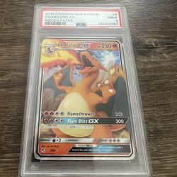 pokemon 2019 charizard hidden fates Psa9