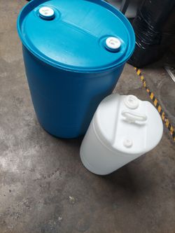 15 Gallon Carboy Drum And 55 Gallon Drum