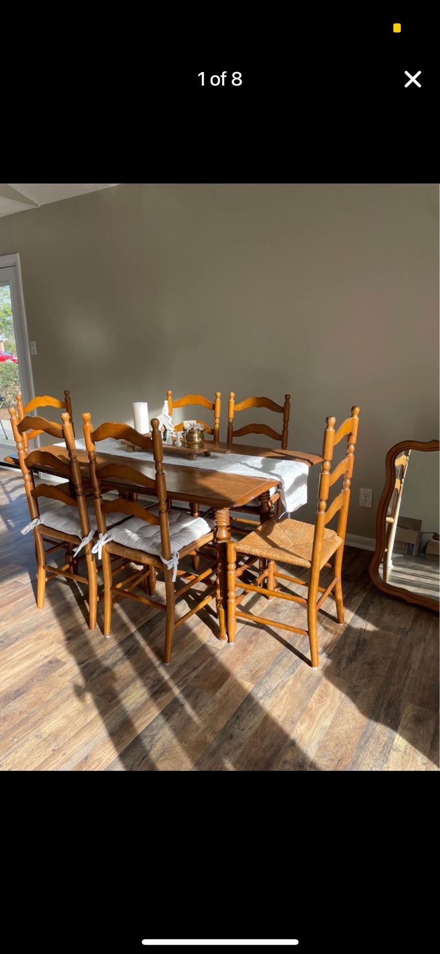 Vintage Dining Table With 6 Chairs 