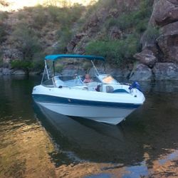 Four Wins 19 Ft Open Bow Boat