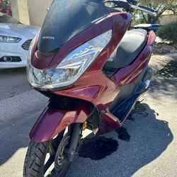 2016 Honda PCX150