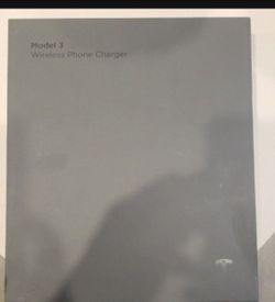 Model 3 Wireless Phone Charger Original (2017-2020)