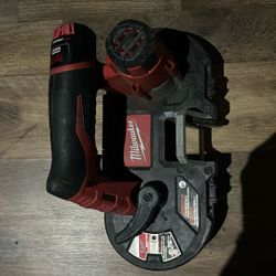 M12Lithium-Ion Cordless Sub-Compact Band Saw