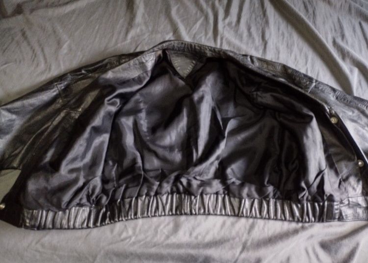 Womans Short Leather Jacket