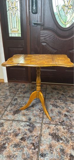 Vintage drop leaf side table