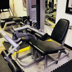 Cyber Leg Extension And Leg Curl Combo 