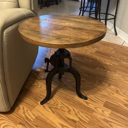 Reagan Side/Accent Table