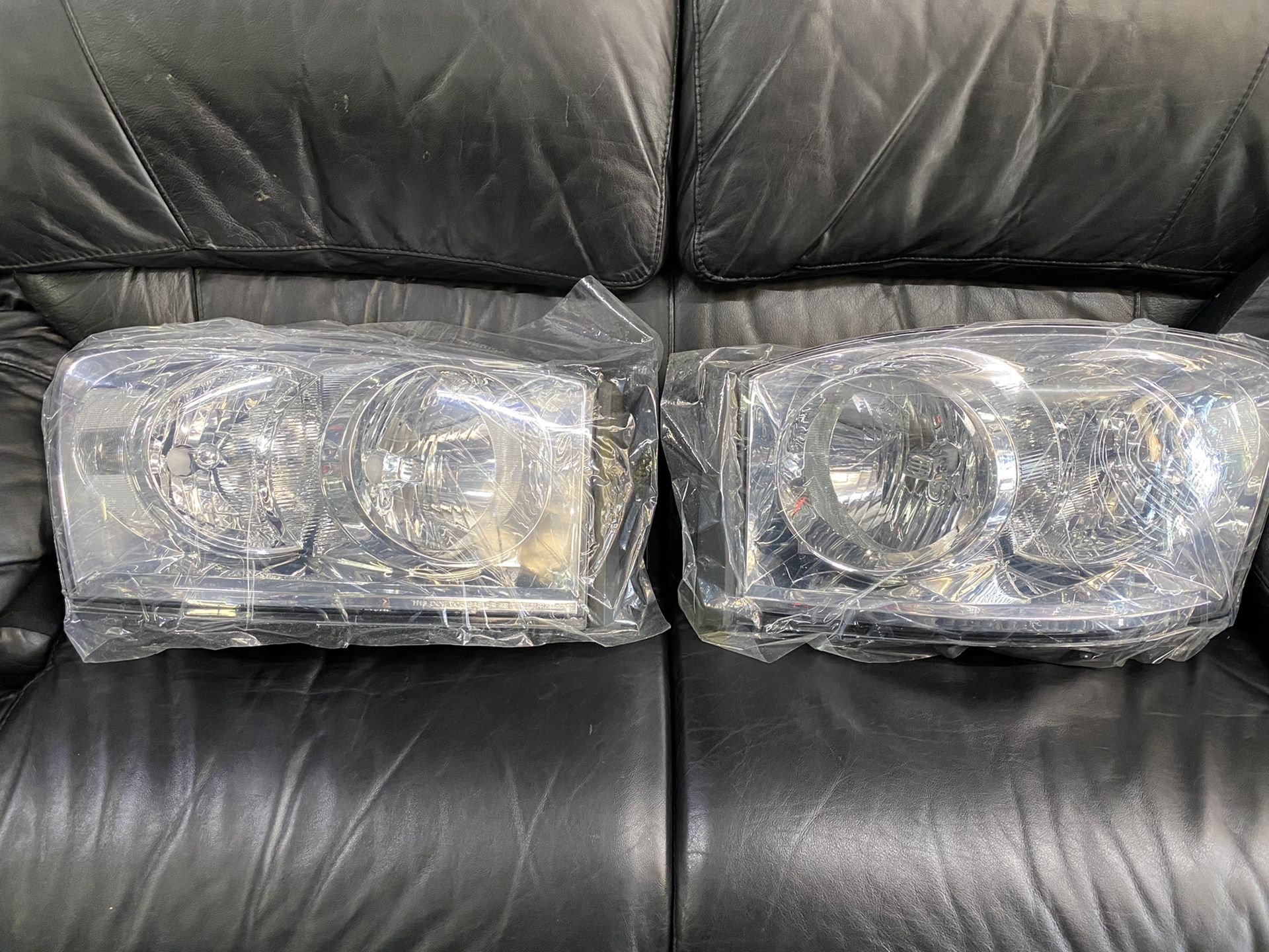 Dodge Ram 2006-2008 chrome clear headlights