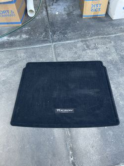 Rear Truck Mat 17 Hyundai Tucson 