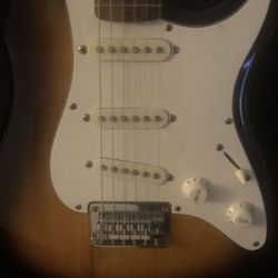 Squire Strat