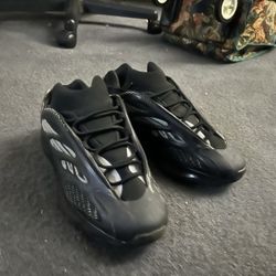 Yeezy 700