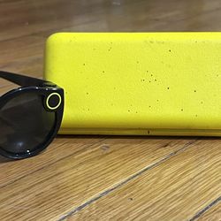 Original Snapchat Spectacles (V1)