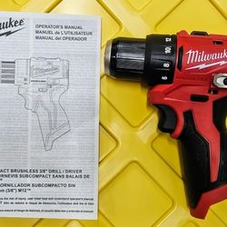milwaukee M12 subcompact brushless drill / driver