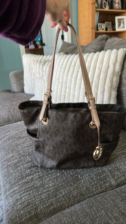 Michael Kors MK Logo Monogram Large Tote Zip Beige Straps Gold Hardware Charm