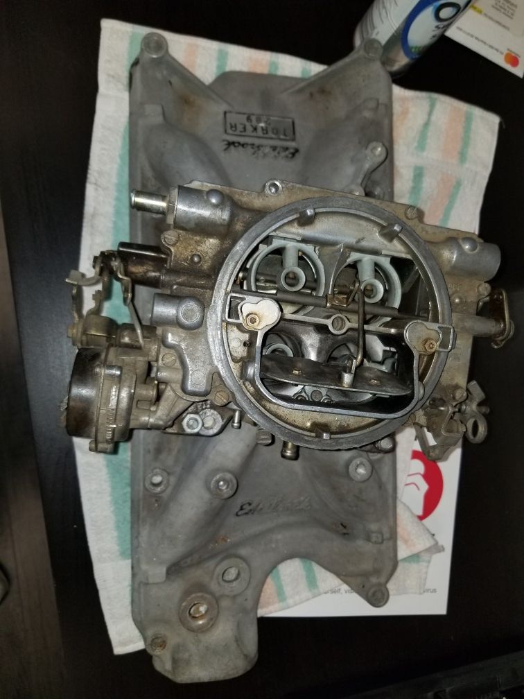 289 torker intake & 1406 600 cfm edelbrock carb