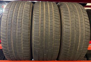 Michelin  285 45 22
