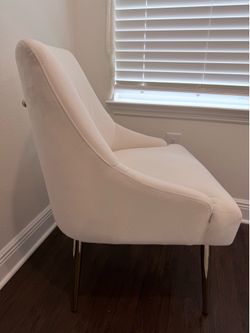Accent chair