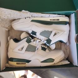 Air Jordan 4 Retro Oxidized Green