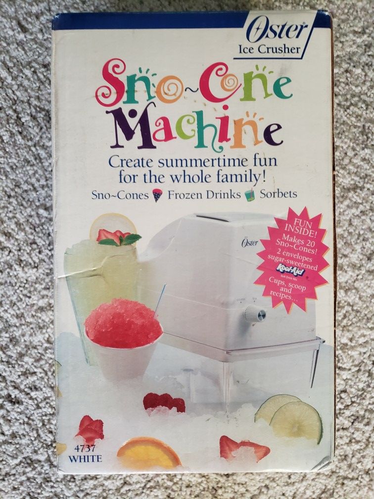 Oster Ice Crusher Snow Cones Machine. New