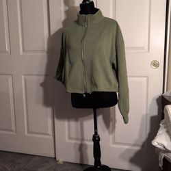 NEW! Women's Full Zip Cropped Sweatshirt Size Large
