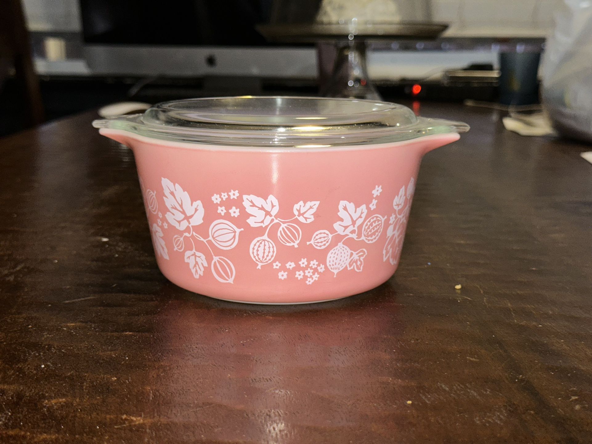 Pink Pyrex Gooseberry With Lid 