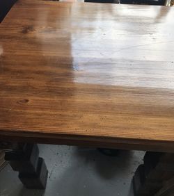 2 End tables