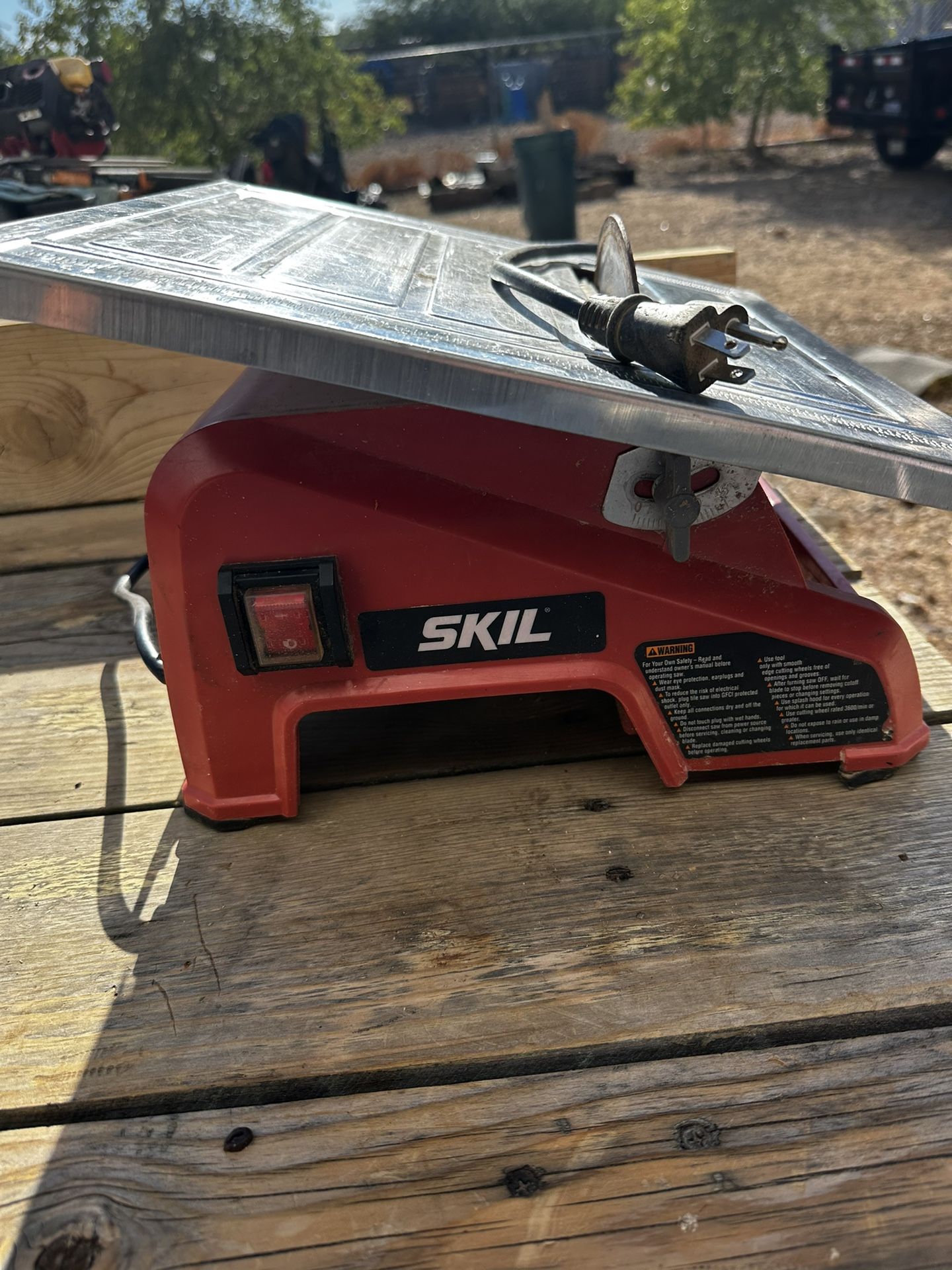 Skil Table Saw
